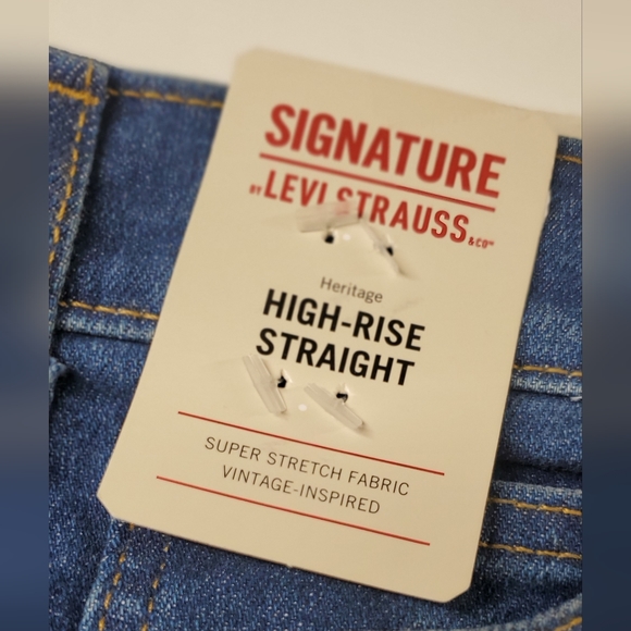 Levi Strauss Signature High Rise Straight Jeans - Picture 7 of 11